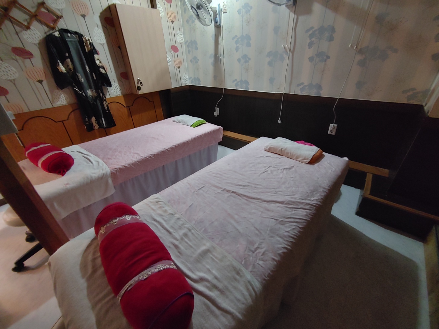 2000769928_qN2GPUmM_98a99918050fc6a4be720802a881eceb67f49e7e.jpg 이미지크게보기